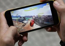 10 điểm nhấn của smartphone RACER