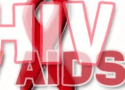 Bác sĩ vừa cưới vợ thì bị nhiễm HIV từ bệnh nhân