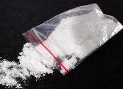 Bắt người nước ngoài mang 3,6kg cocaine tại sân bay Nội Bài