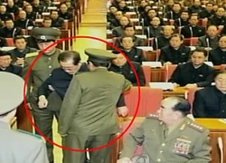 Chú ông Kim Jong-un bị bắt ngay tại phiên họp