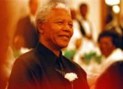 Cuộc đời "ngọn hải đăng" Nelson Mandela qua ảnh