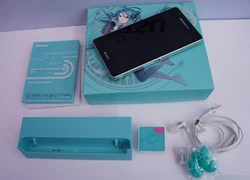 Điện thoại Xperia XR phiên bản Miku