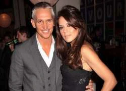 Gary Lineker : Tôi nhờ vũ trường mới có vợ đẹp mà ôm đấy!