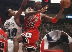 Giày của Michael Jordan lập kỉ lục đấu giá