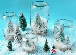 Gom chai lọ làm cầu thủy tinh Noel cực hay