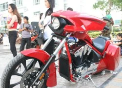 Honda Fury với bộ phụ kiện giá trăm triệu tại Sài Gòn