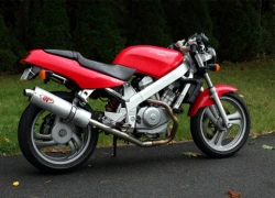 Honda Hawk GT - kẻ đi trước thời đại