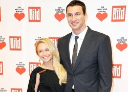 Klitschko xì tin bên vợ sắp cưới bé nhỏ