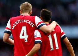 Mertesacker chia sẻ về xích mích với Ozil