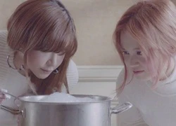 Park Bom, Lee Hi hóa "cặp đôi kì quặc" trong MV mới