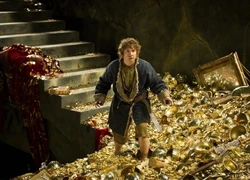 "The Hobbit" phần 2 tiếp tục đạt doanh thu "khủng"