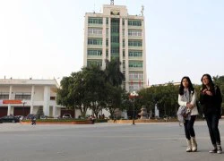 Thi đại học kiểu SAT, được không ?