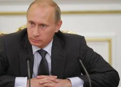 Tổng thống Putin: "Đừng ai mơ áp đảo quân sự trước Nga"