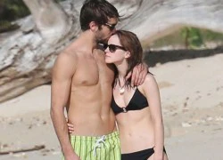 Chân dung bạn trai hot boy mới của Emma Watson