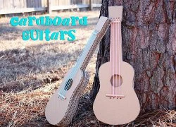 Chế đàn guitar cực chất từ bìa các tông