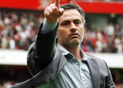 Mourinho tiết lộ mối quan hệ kỳ lạ của mình với Eusebio