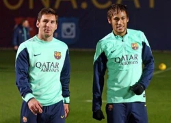 Neymar thắng Messi trong thử thách sút bóng