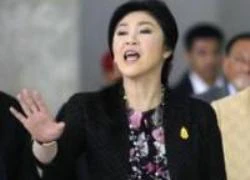 Người biểu tình treo giải thưởng bắt bà Yingluck