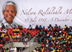 Phe đối lập Nam Phi đòi điều tra chi tiêu lễ truy điệu ông Mandela