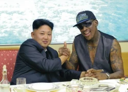 Sao NBA Dennis Rodman bị "sờ gáy" sau chuyến thăm Triều Tiên