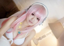 Super Sonico gợi cảm cùng bikini trắng