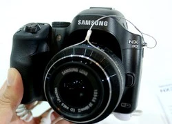 Ảnh Samsung Galaxy Camera 2 và NX30 sắp bán tại Việt Nam