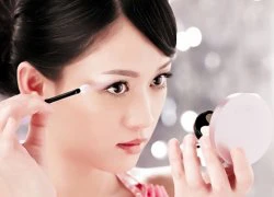 Bí quyết giữ make up không bị mốc