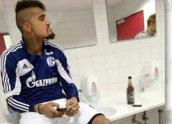 Boateng hút thuốc, uống bia khi thử doping