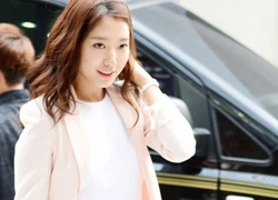 Chọn đồ hẹn hò cho nàng bé xinh như Park Shin Hye