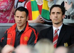 Giggs và Neville học Beckham làm ông bầu đội bóng