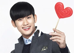 Kim Soo Hyun trẻ trung rời style &#8216;cụ giáo&#8217;