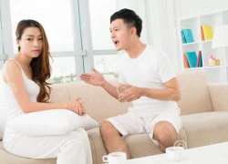 Mình ghen với tình đầu sâu đậm của anh