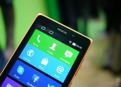 MWC 2014 - Hình ảnh thực tế Nokia XL, một android phong cách Windows Phone