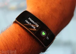 MWC 2014: Samsung giới thiệu vòng đeo tay thông minh Gear Fit