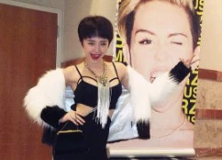 Tóc Tiên mặc gợi cảm đi xem show của Miley Cyrus