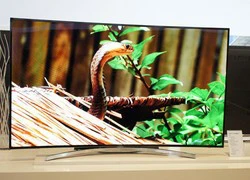 TV màn hình cong UHD kích thước 'siêu khủng'