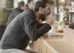 Van Nistelrooy là một... con nghiện hamburger