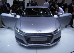 Audi trình làng mẫu TT Quattro Sport mạnh mẽ