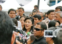 Bà Yingluck ngần ngừ chuyện ứng cử