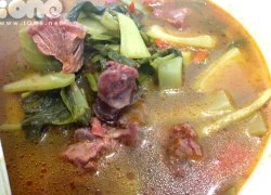 [Chế biến] - Canh dưa chua thịt bò