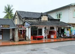 Dạo phố cổ ở Luang Prabang