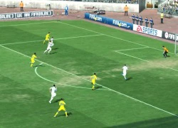 Đội hình 4-2-2-2 và lối chơi tấn công biên trong Fifa Online 3