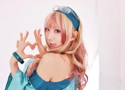 Giải nhiệt với cosplay Macross nóng bỏng