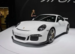 Khách hàng 911 GT3 được thay máy