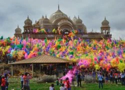 Lễ hội Holi: Cuộc chiến sắc màu ở Ấn Độ