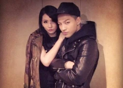 Lộ ảnh CL (2NE1) tình tứ hôn má Taeyang (BigBang)