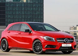 Mercedes-Benz A 45 AMG mạnh mẽ hơn qua bàn tay của Posaidon