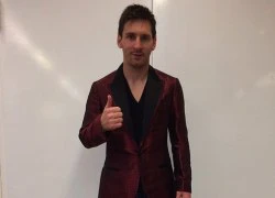 Messi bị "ném đá" sau đại thắng Osasuna