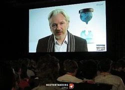 Người sáng lập WikiLeaks: Ở đại sứ quán như ở tù