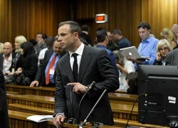 Oscar Pistorius một mực khẳng định vô tội